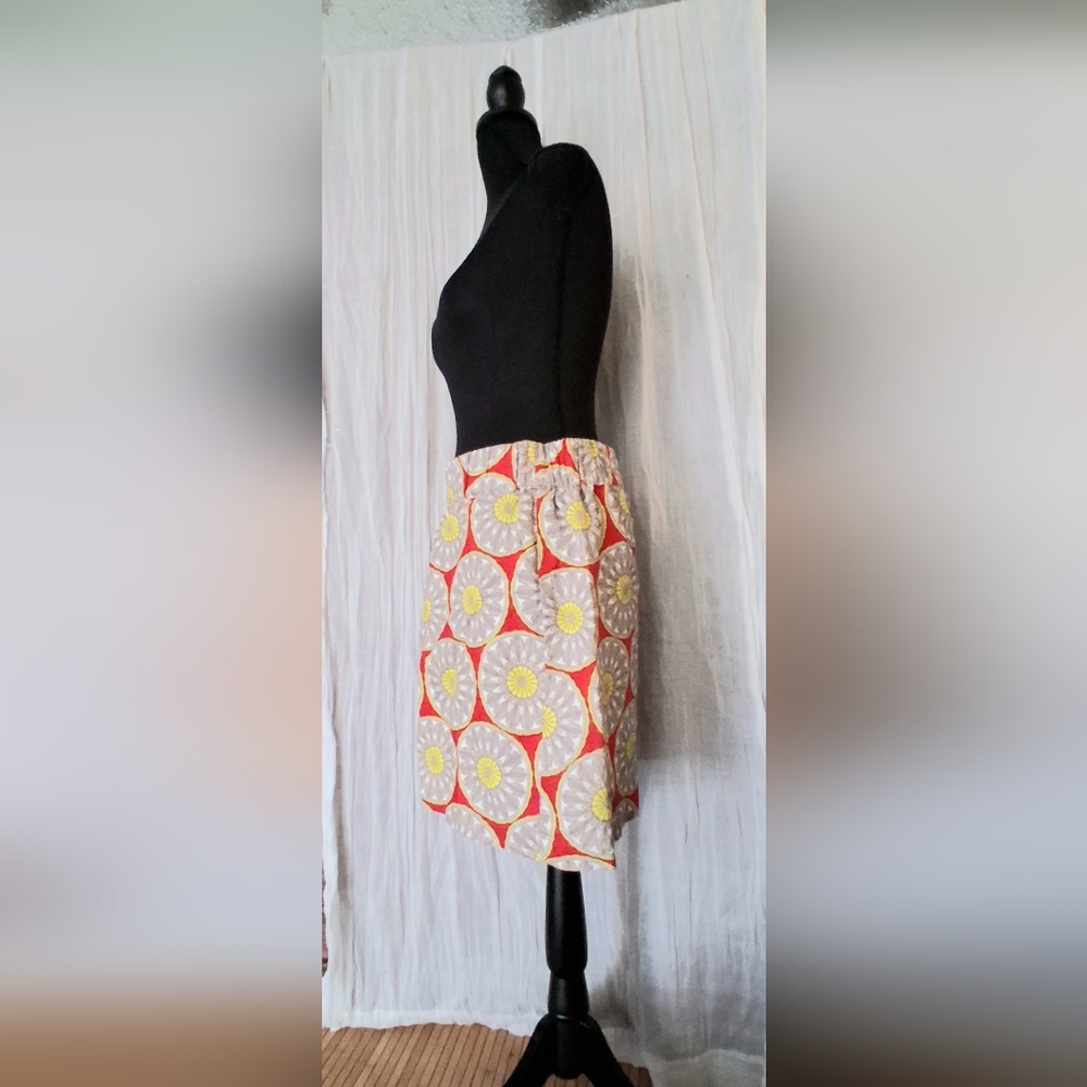 Banana Republic Red and Yellow A-Line Skirt - Picture 4 of 6